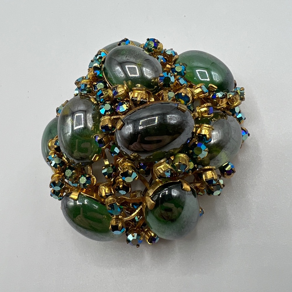 Austrian Gold & Green Rhinestone Brooch - Picture 5 of 9
